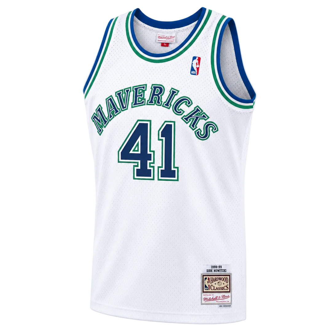 MITCHELL & NESS – Mavs Shop