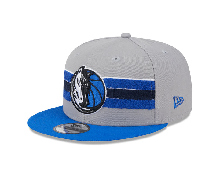 DALLAS MAVERICKS NEW ERA GREY STRIPED SNAPBACK