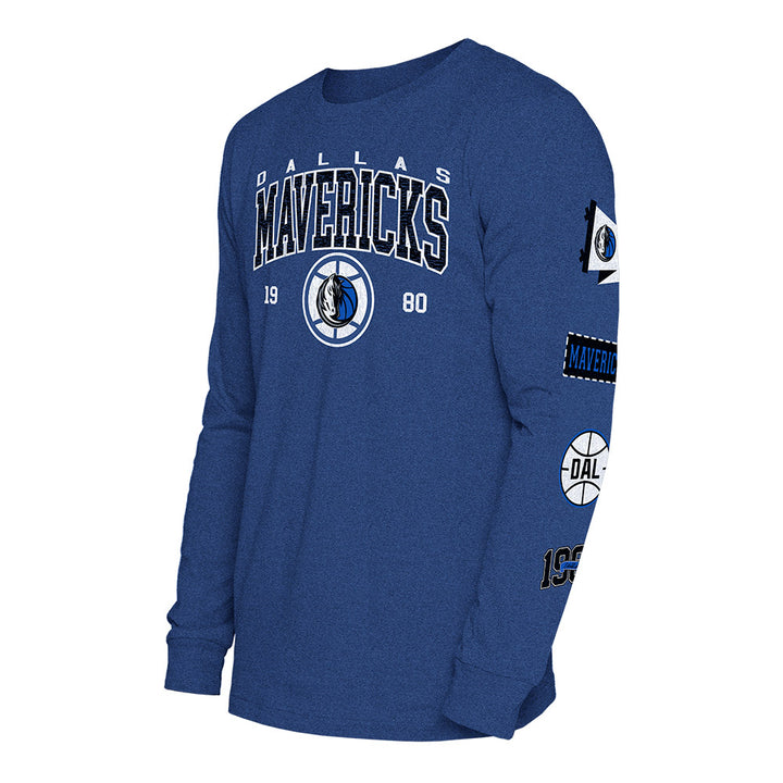 DALLAS MAVERICKS NEW ERA ROYAL PATCH WORK CREWNECK