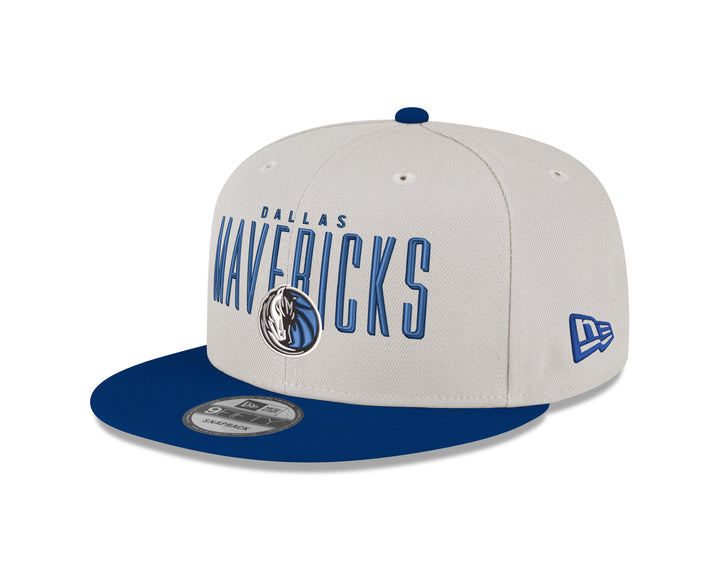 DALLAS MAVERICKS NEW ERA TWO TONED CREAM AND NAVY 950 SNAPBACK CAP