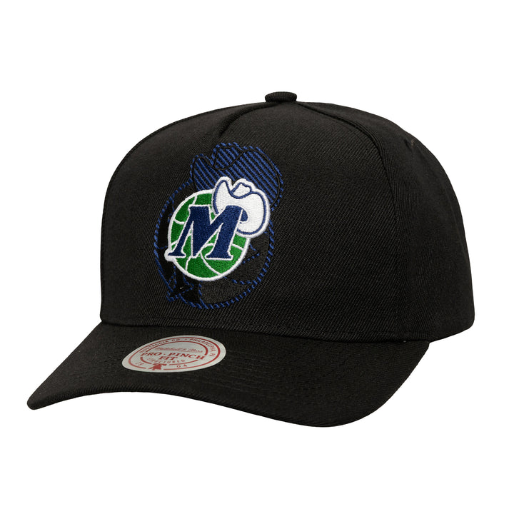 DALLAS MAVERICKS MITCHELL & NESS HARDWOOD CLASSIC BLACK M-HAT SNAPBACK