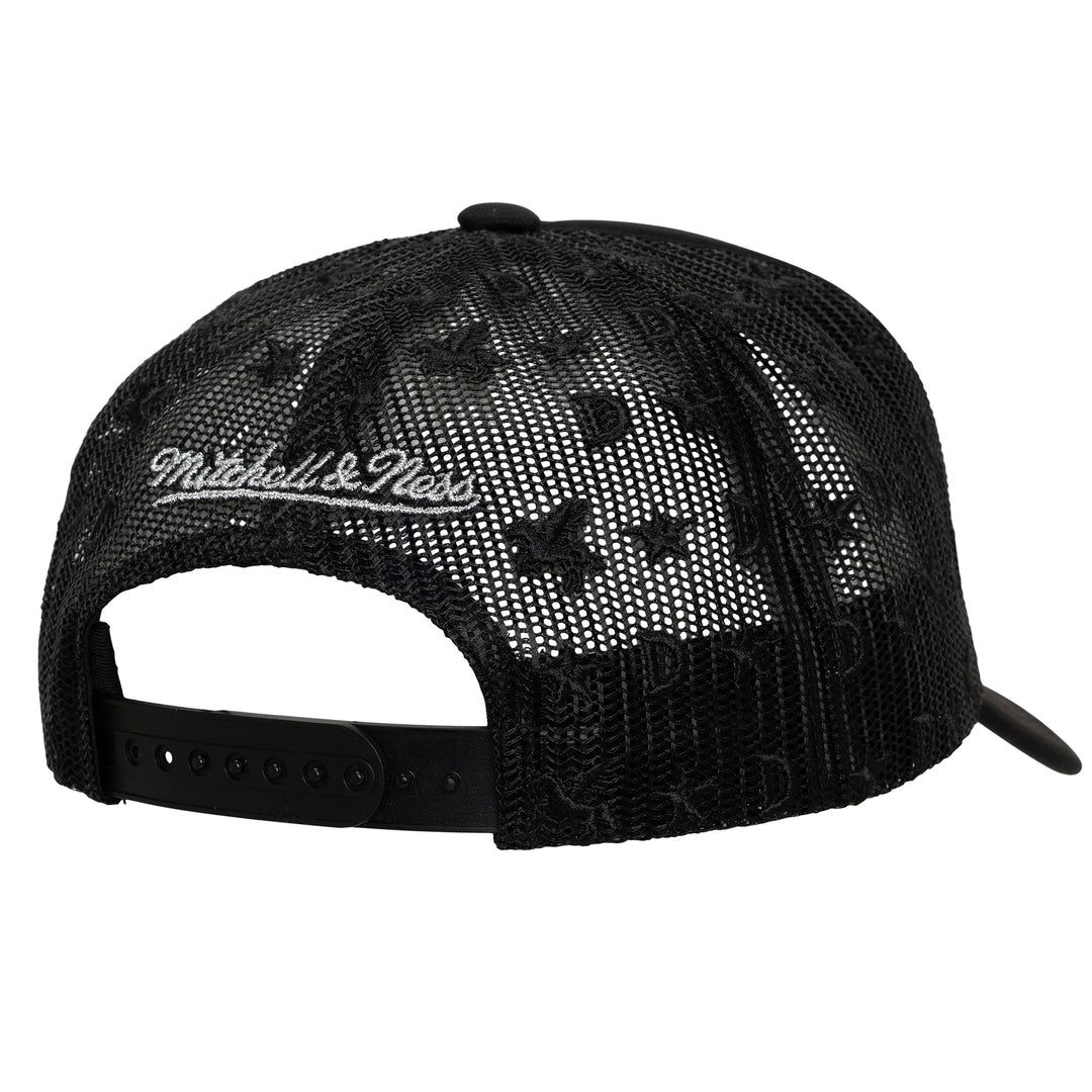 DALLAS MAVERICKS MITCHELL & NESS 2025-26 CITY EDITION BLACK HORSEHEAD TRUCKER SNAPBACK CAP