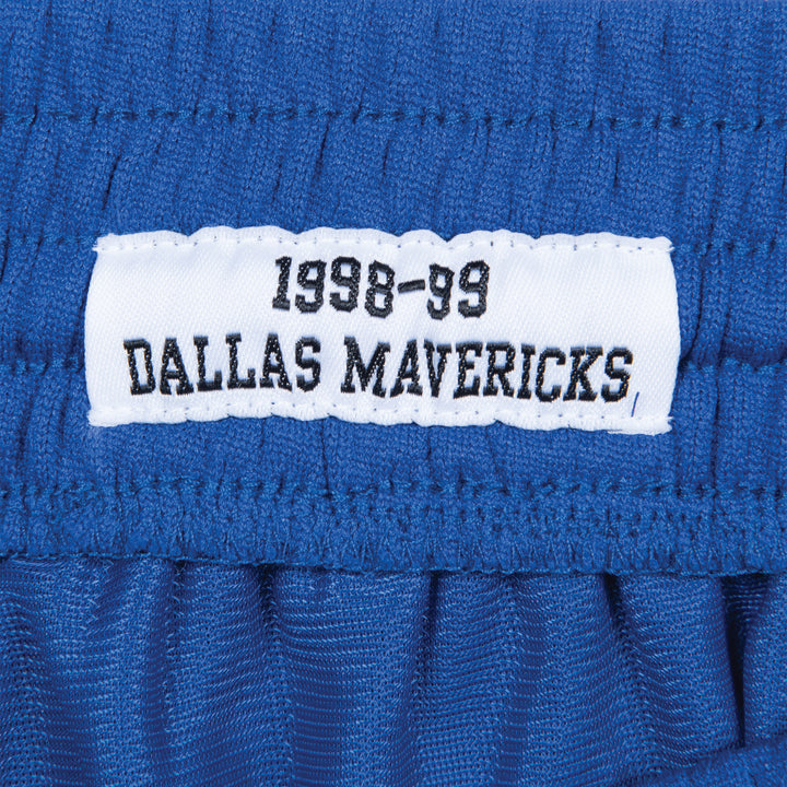 DALLAS MAVERICKS MITCHELL & NESS ROYAL BLUE M-HAT SWINGMAN SHORTS