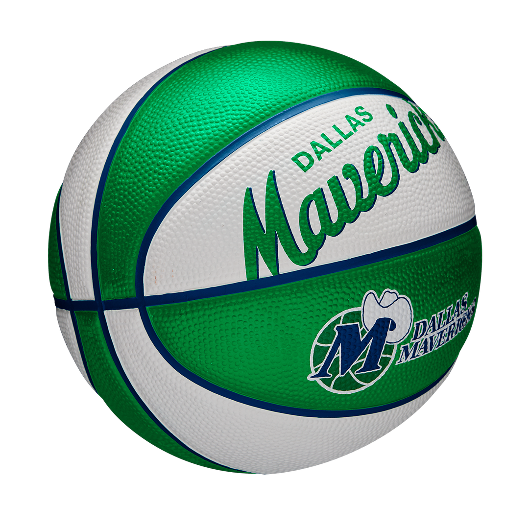 DALLAS MAVERICKS WILSON B3 GREEN MINI HARDWOOD CLASSIC BASKETBALL