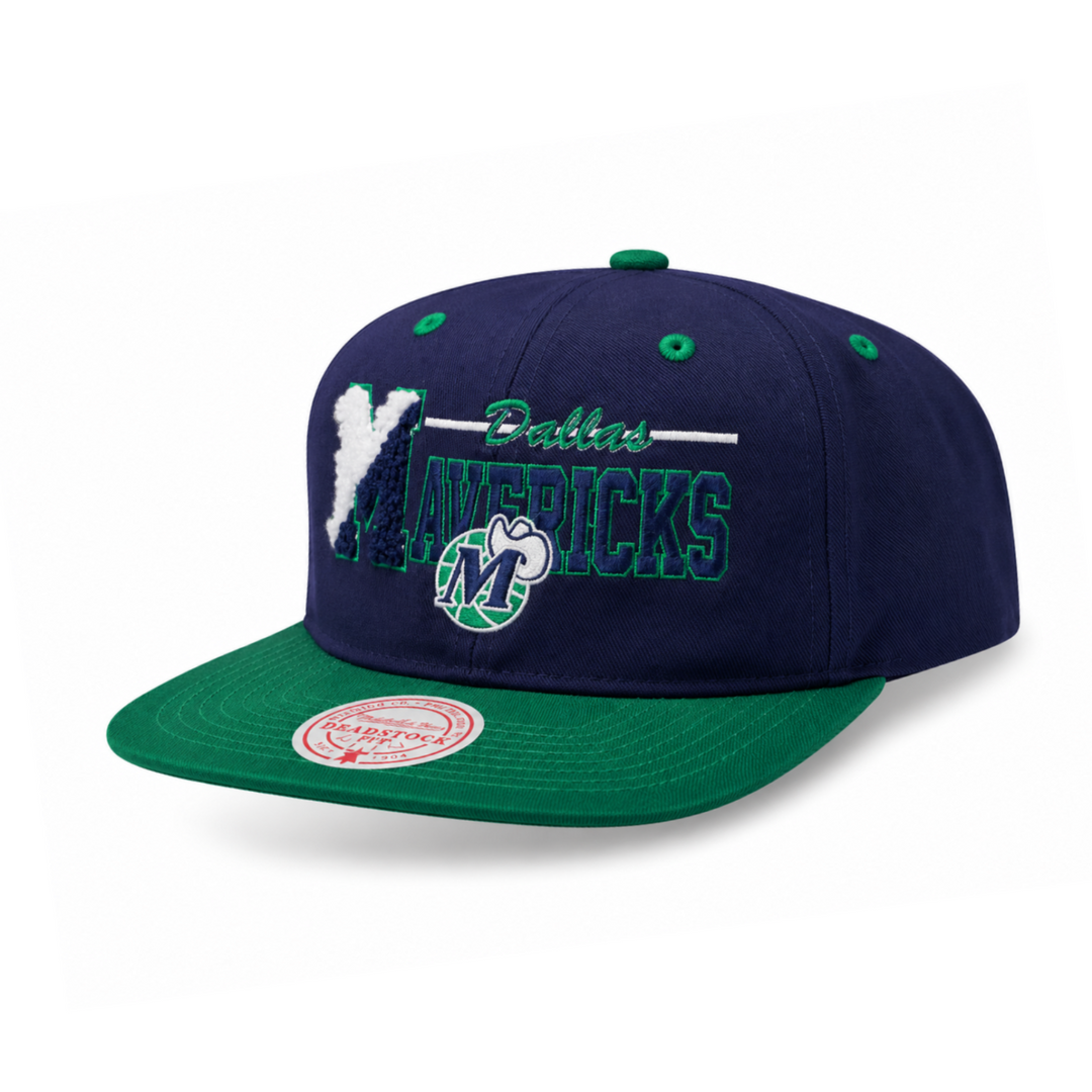 Dallas Mavericks Mitchell & Ness Hardwood Classic Varsity Snapback