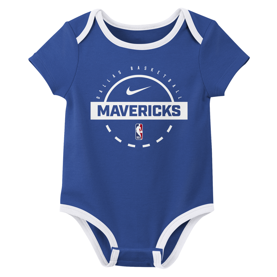 DALLAS MAVERICK NIKE OUTERSTUFF NEWBORN SPOTLIGHT HORSEHEAD ONESIES SET