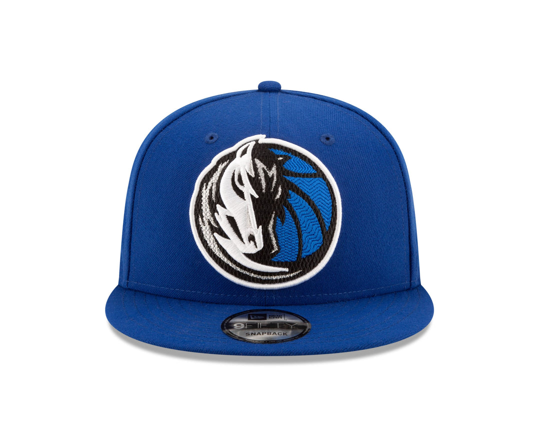 DALLAS MAVERICKS NEW ERA ROYAL HORSE HEAD SNAPBACK CAP
