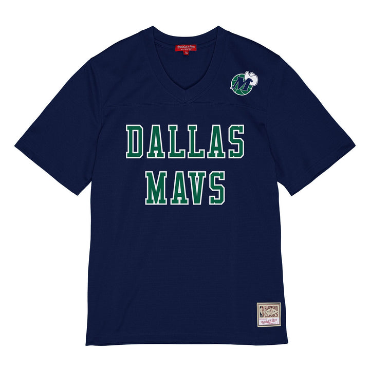 DALLAS MAVERICKS MITCHELL & NESS HARDWOOD CLASSIC WOMENS DIRK NOWITZKI NAME & NUMBER TEE