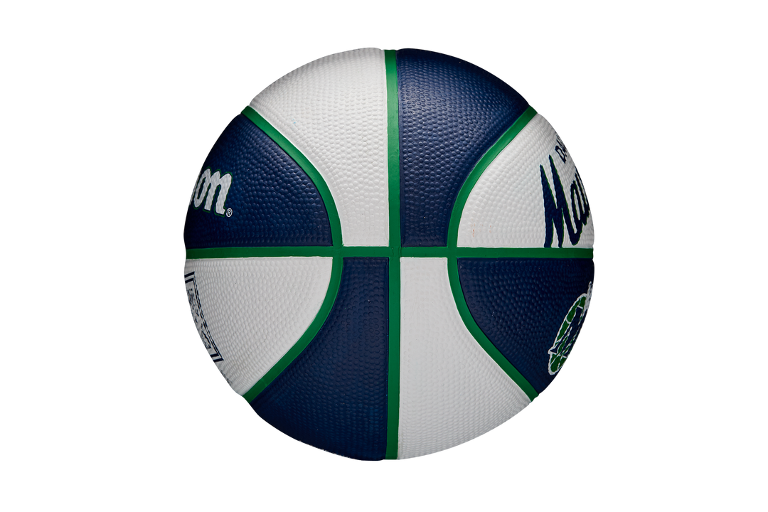 DALLAS MAVERICKS WILSON MINI HARDWOOD CLASSIC BASKETBALL
