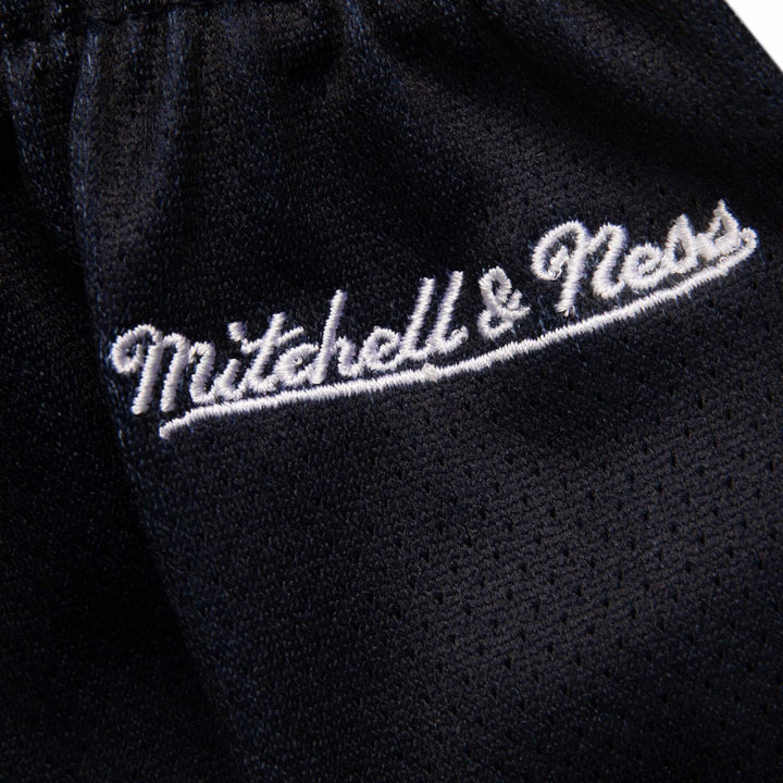 DALLAS MAVERICKS MITCHELL & NESS HARDWOOD CLASSIC WOMEN'S WORDMARK BIG FACE SHORT