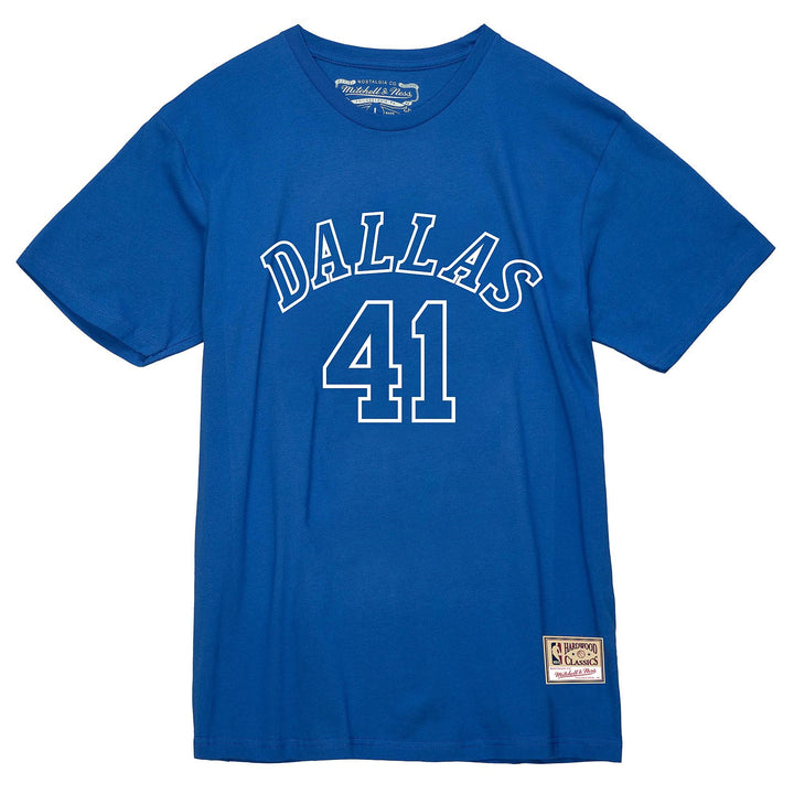 DALLAS MAVERICKS MITCHELL & NESS DIRK NOWITZKI TRADITIONAL ROYAL NAME & NUMBER TEE