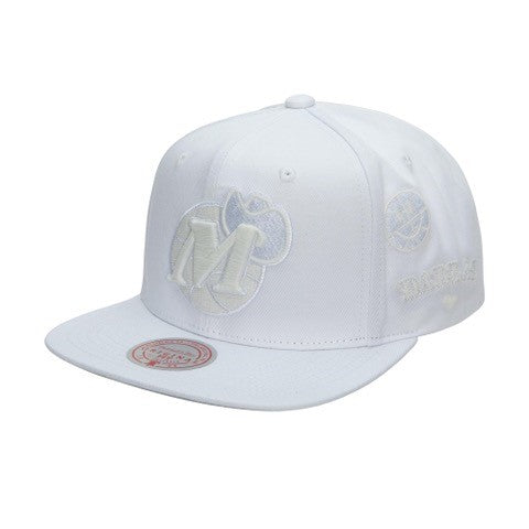 DALLAS MAVERICKS MITCHELL & NESS HARDWOOD CLASSIC UV REACTIVE SNAPBACK CAP